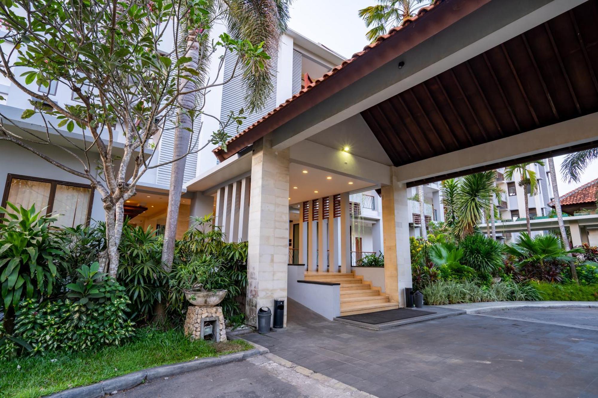 Bintang Flores Hotel Labuan Bajo Ngoại thất bức ảnh