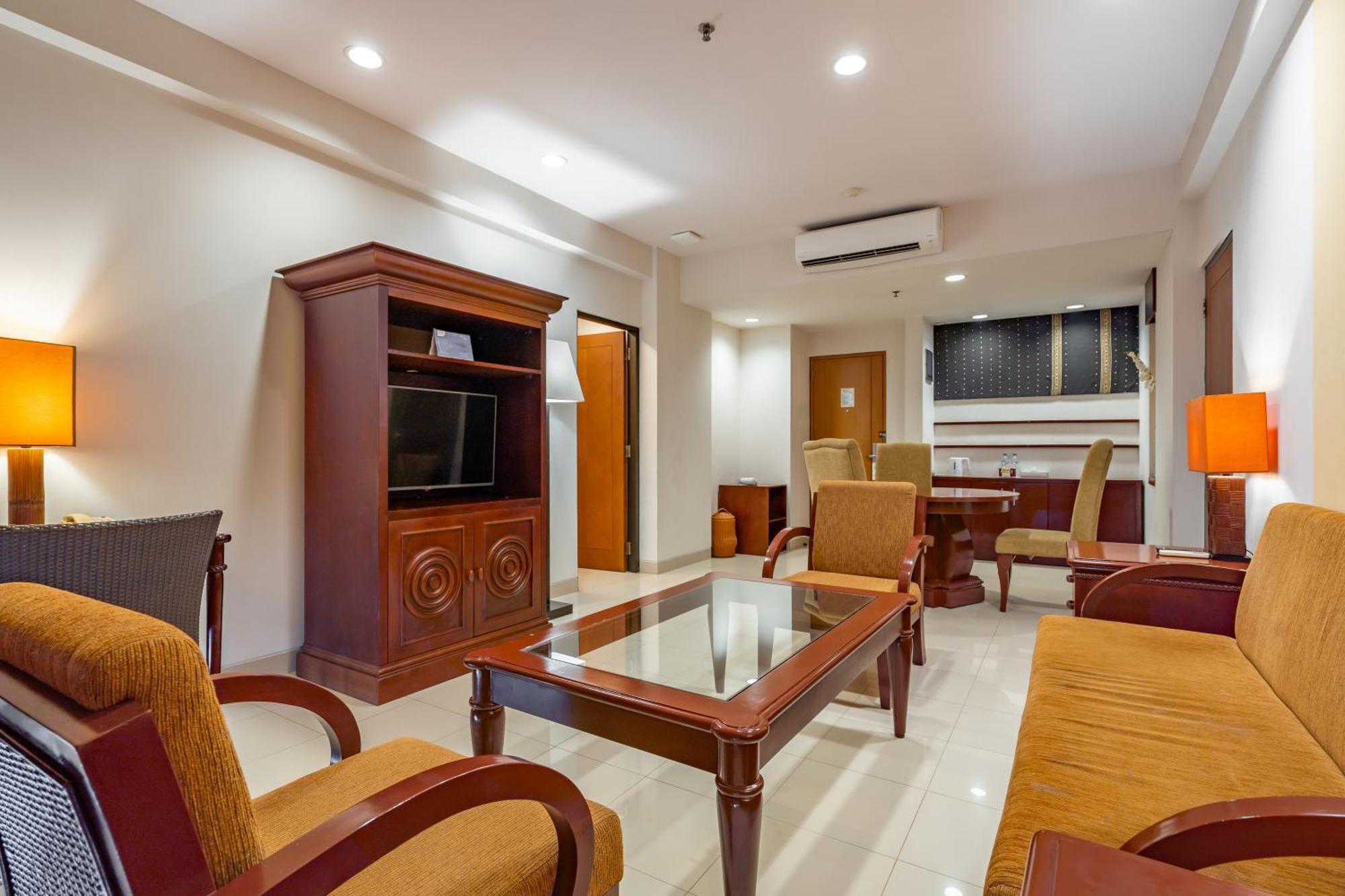 Bintang Flores Hotel Labuan Bajo Ngoại thất bức ảnh
