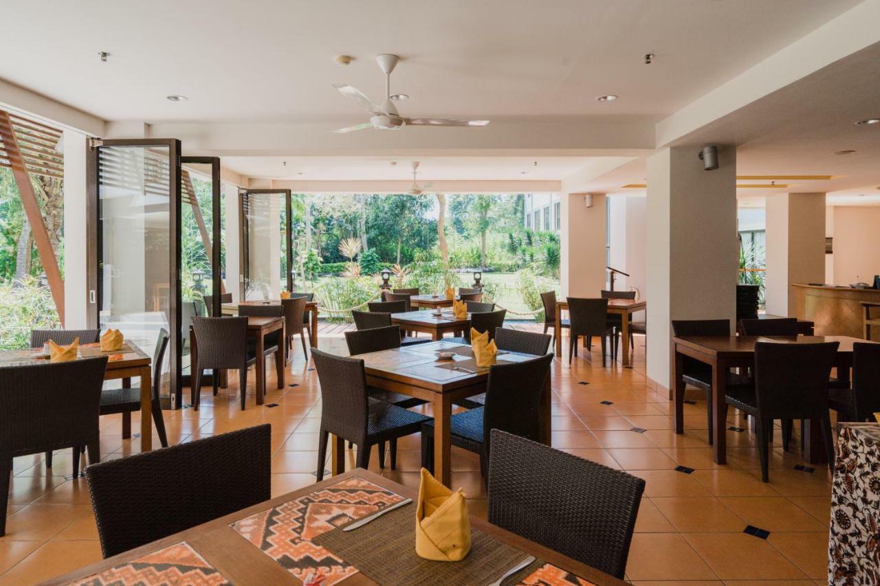 Bintang Flores Hotel Labuan Bajo Ngoại thất bức ảnh