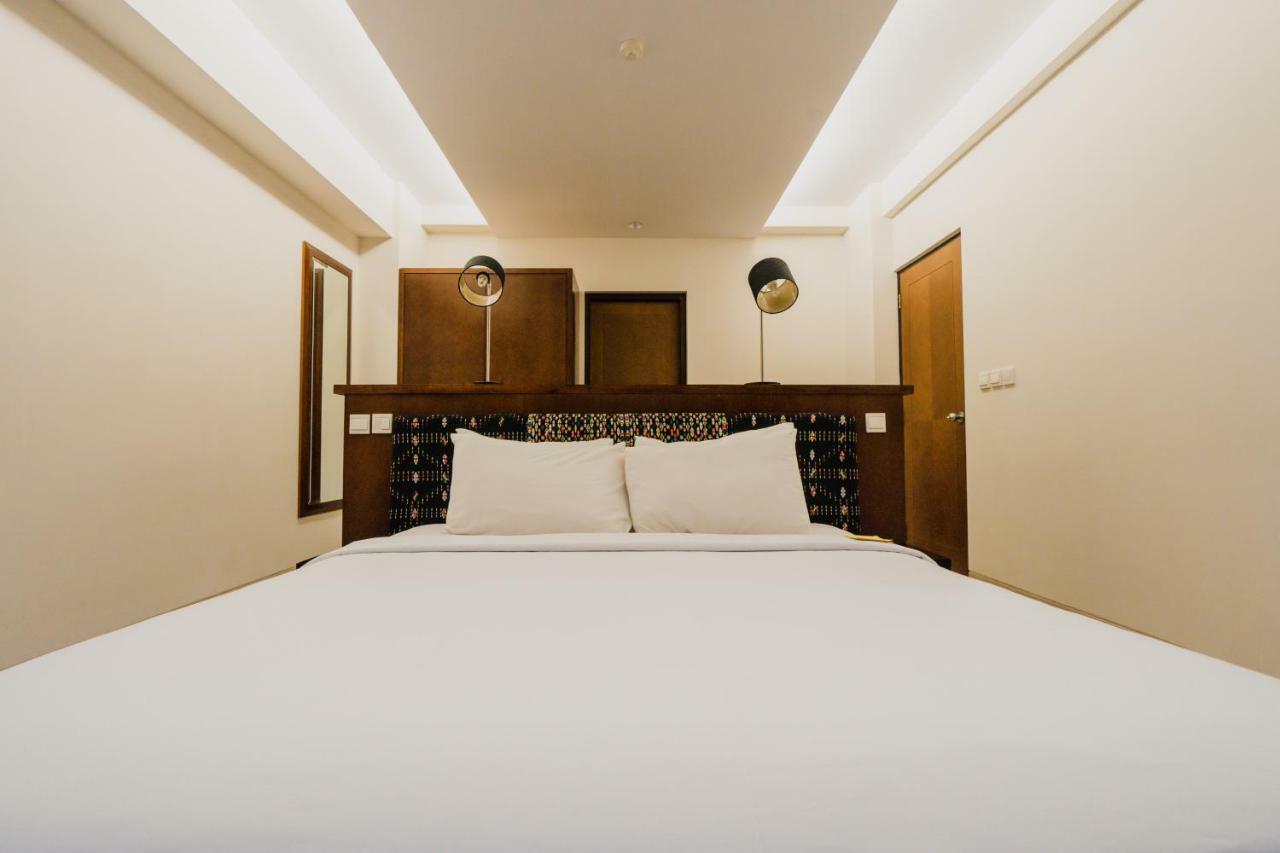Bintang Flores Hotel Labuan Bajo Ngoại thất bức ảnh